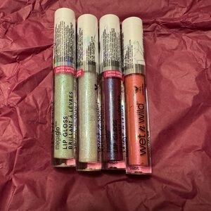 💎 FS lot of 4 Limited edition Wet n wild crystal cavern lip glosses!